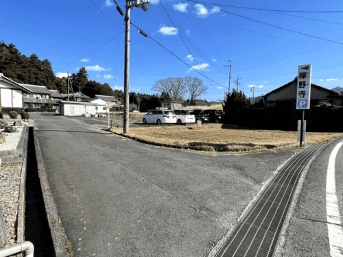 櫟野寺の駐車場③